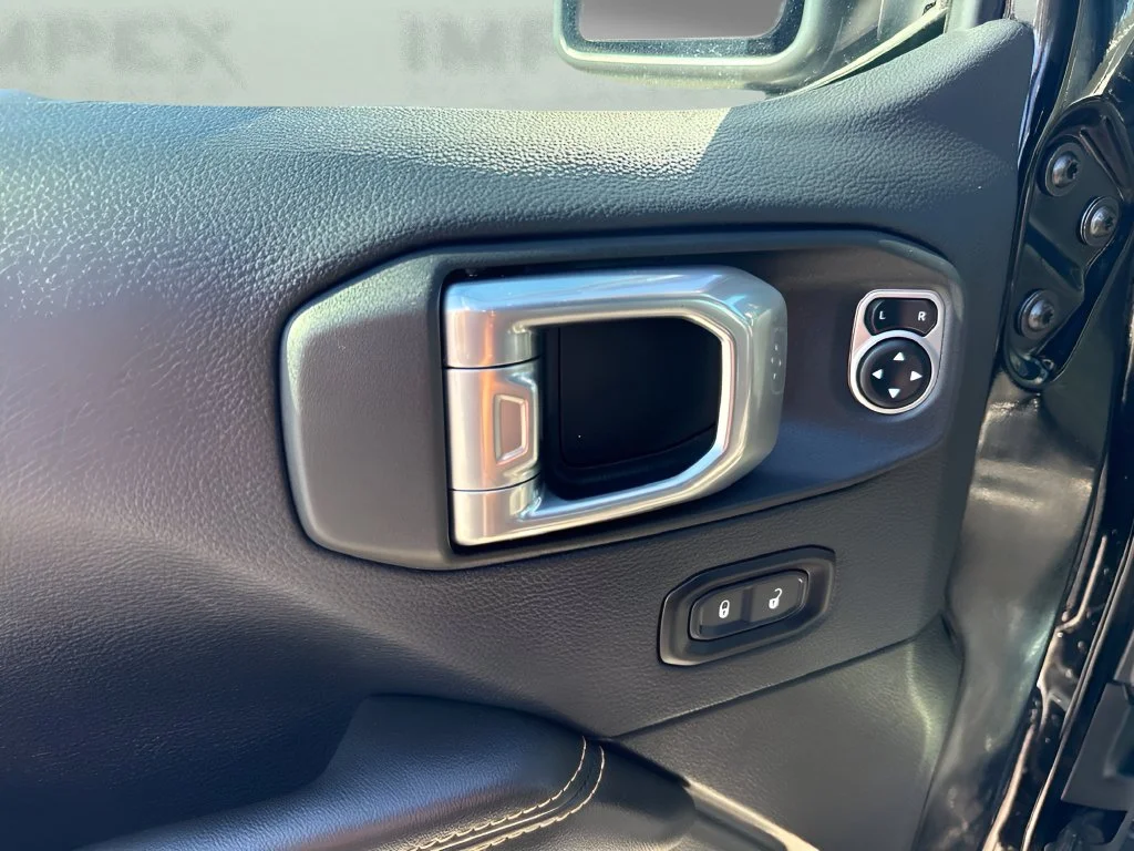 Used 2026 Black Jeep Sahara image 28