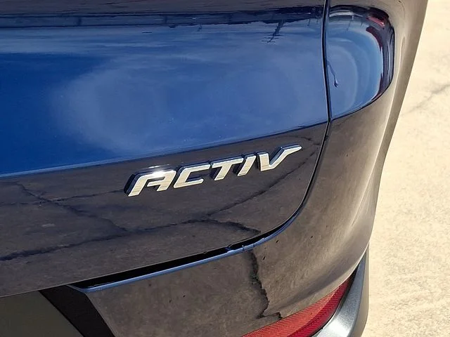 Used 2023 Blue Chevrolet ACTIV image 32