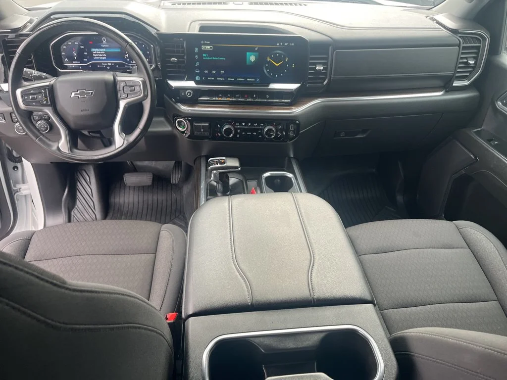 Used 2024 Summit White Chevrolet LT Trail Boss image 15