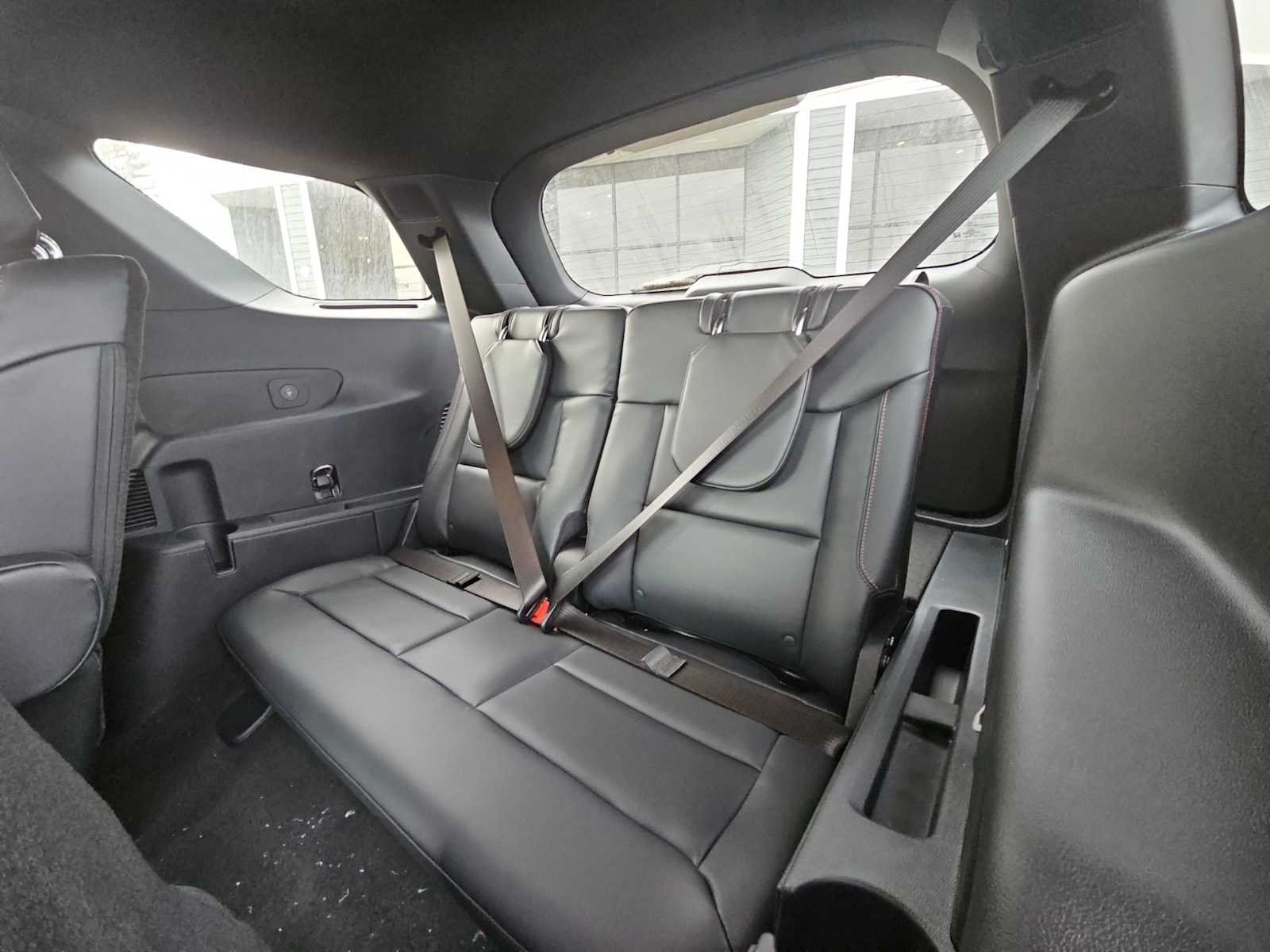 New 2026 Carbonized Gray Metallic Ford ST-Line image 15
