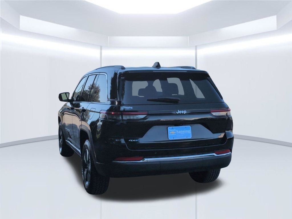 Used 2024 Black Jeep 4xe image 3