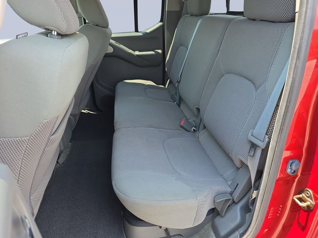 2016 Nissan Frontier SV - Photo 25