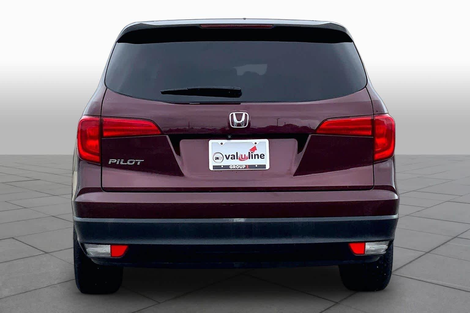 Used 2017 Dark Cherry Pearl Honda LX image 5