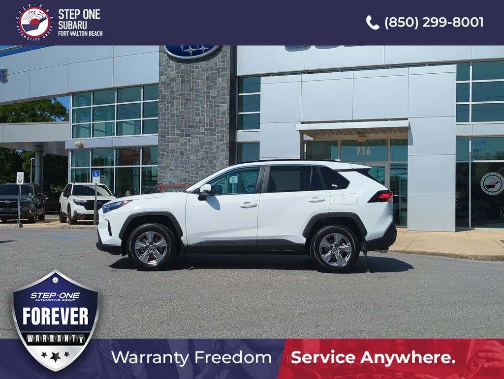 Used 2024 White Toyota XLE image 4