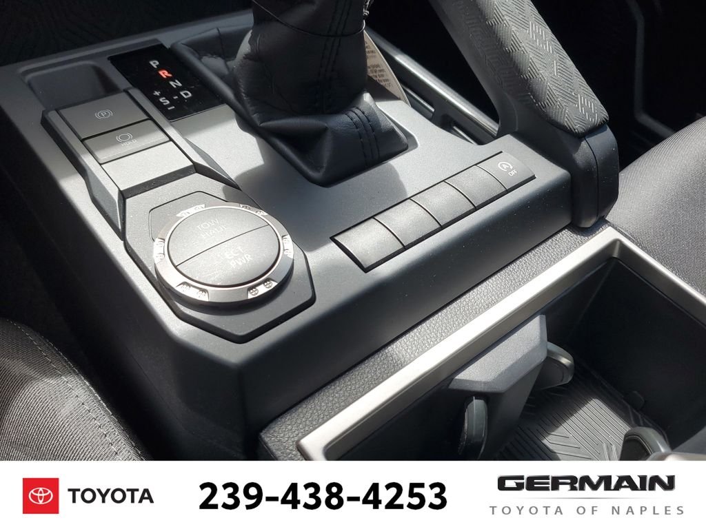 2025 Toyota Tacoma SR5 - Photo 27