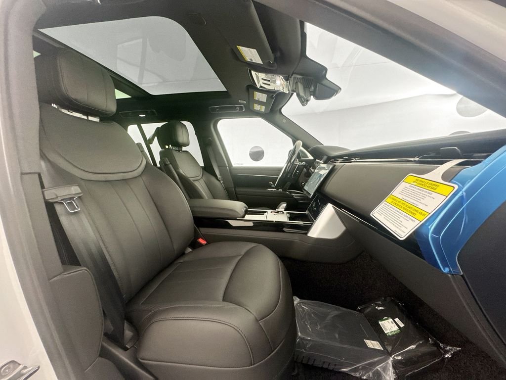 2026 Land Rover Range Rover SE - Photo 27