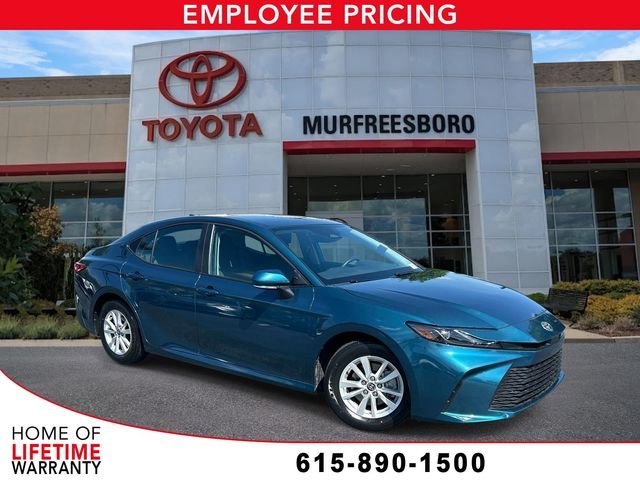 Used 2025  Toyota LE image 1