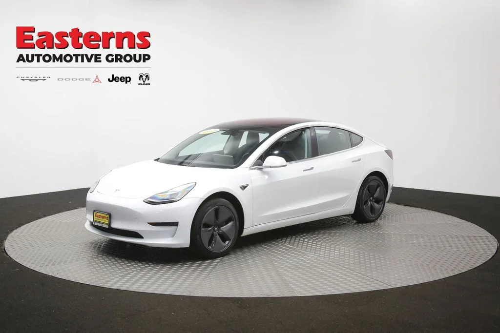 Used 2018 White Tesla Long Range image 50