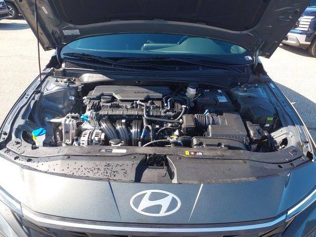 New 2026 Gray Hyundai SEL Sport image 14