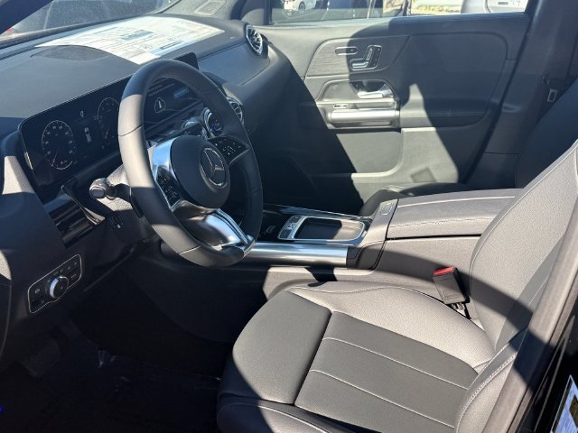 New 2026 Night Black Mercedes-Benz GLA 250 image 11