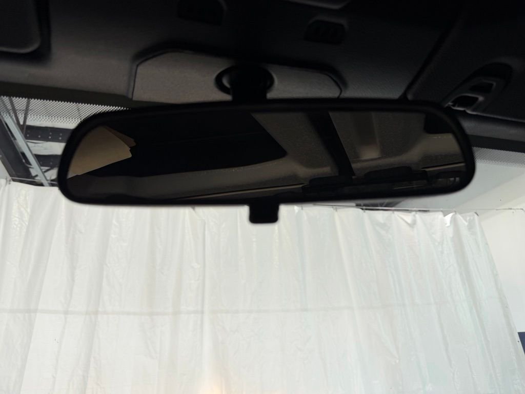 Used 2018 Silver Jeep Sport S image 25