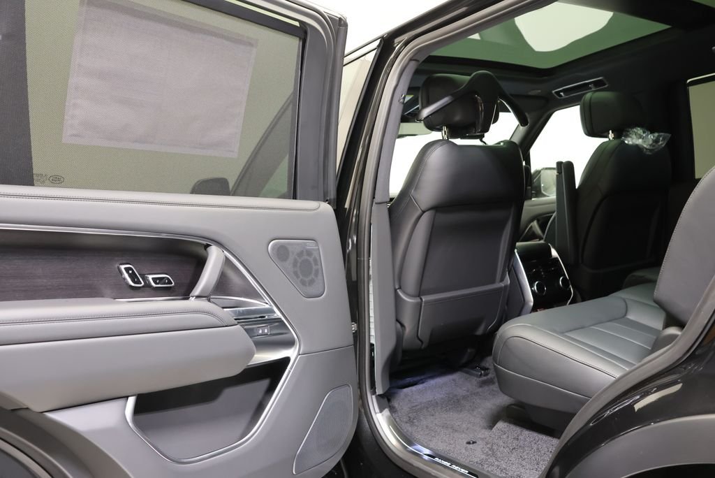 2026 Land Rover Range Rover SE - Photo 33