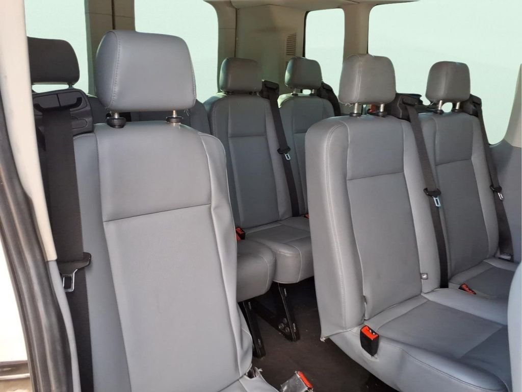 Used 2015 White Ford XL image 7