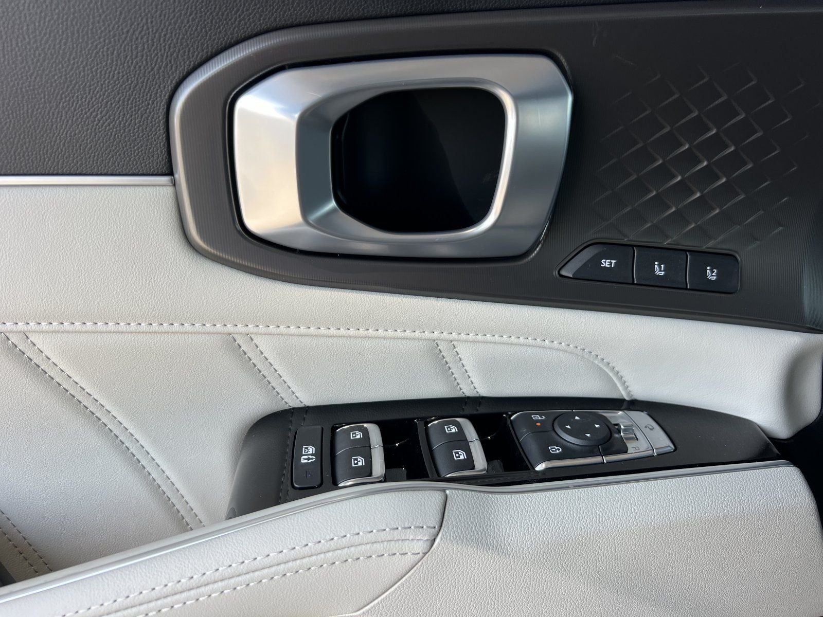 New 2026 Volcanic Sand Kia X-Line SX Prestige AWD image 10