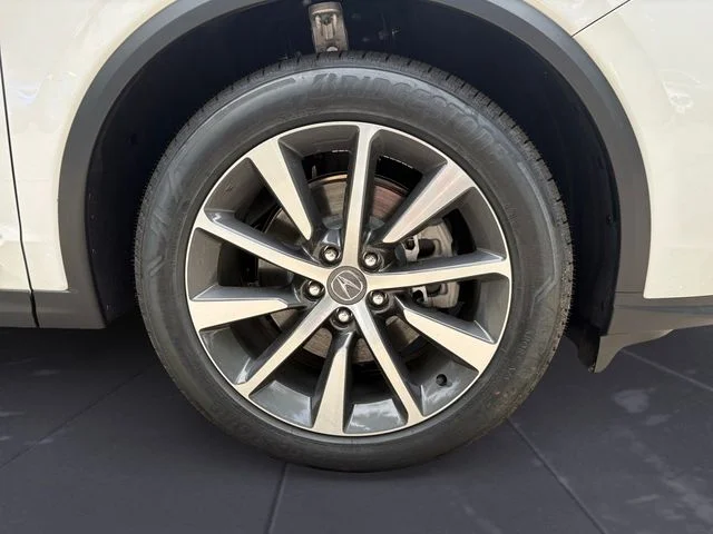 New 2026 Platinum White Pearl Acura Technology Package image 42