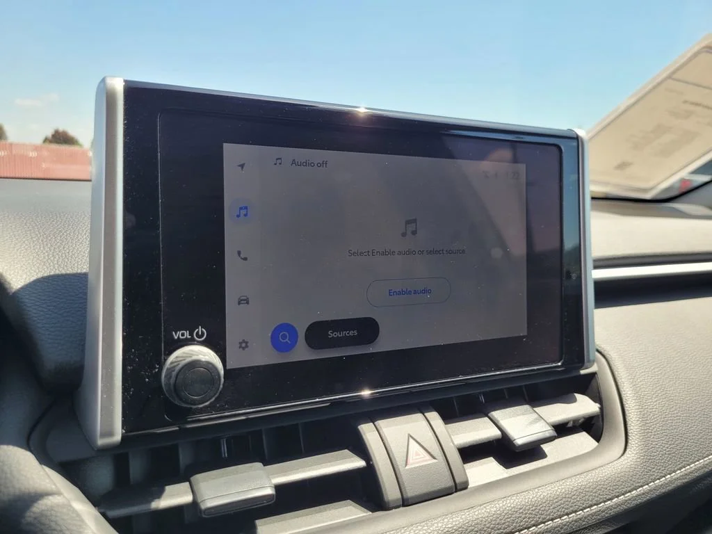 Used 2024  Toyota LE image 29