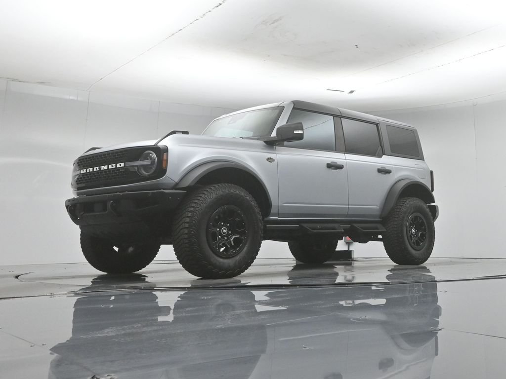 Used 2023 Silver Ford Wildtrak image 48
