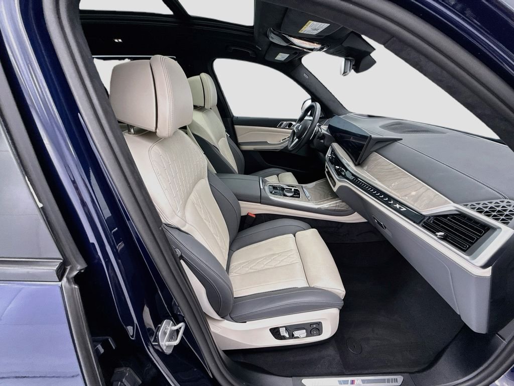 2026 BMW X7 40i - Photo 19