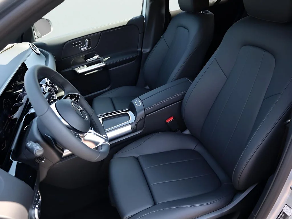 Used 2026 Cirrus Silver Metallic Mercedes-Benz GLA 250 image 28