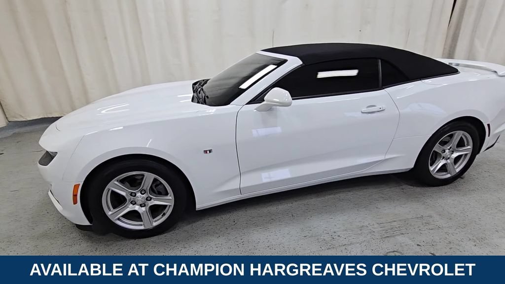 Used 2023 SUMMIT WHITE Chevrolet 3LT image 5