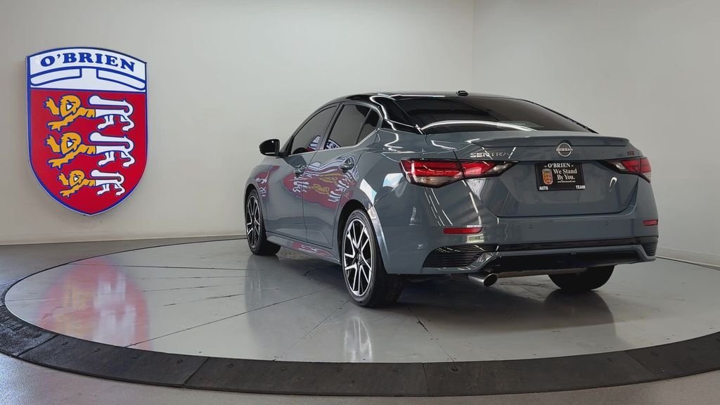 Used 2025 Gray Metallic Nissan SR image 6