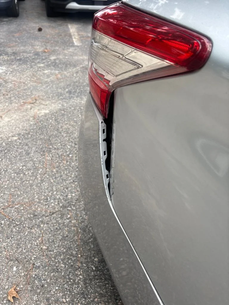 Used 2015 Silver Nissan S image 33
