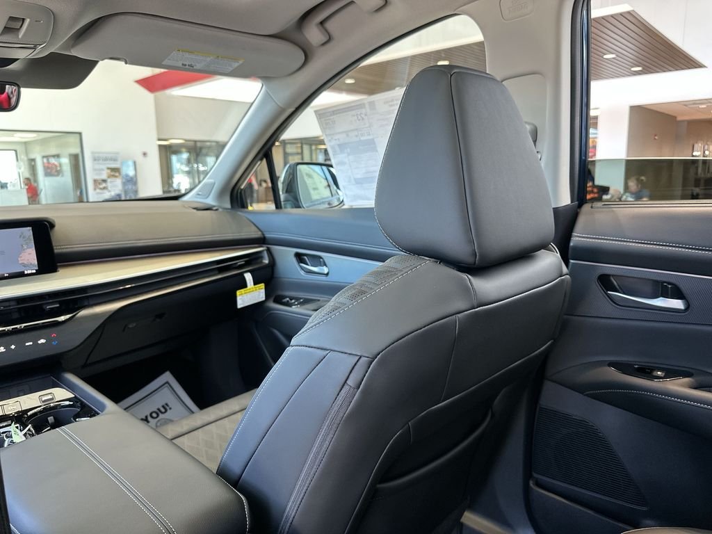 New 2026 Blue Nissan Platinum image 3