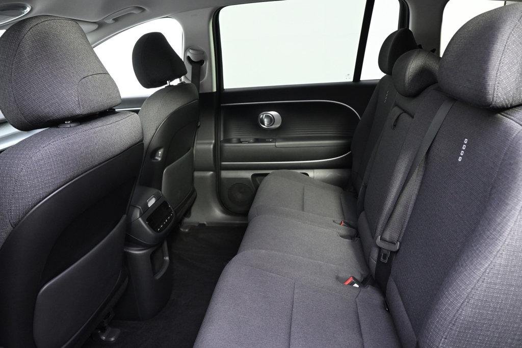 New 2026 Cyber Gray Hyundai SE image 21