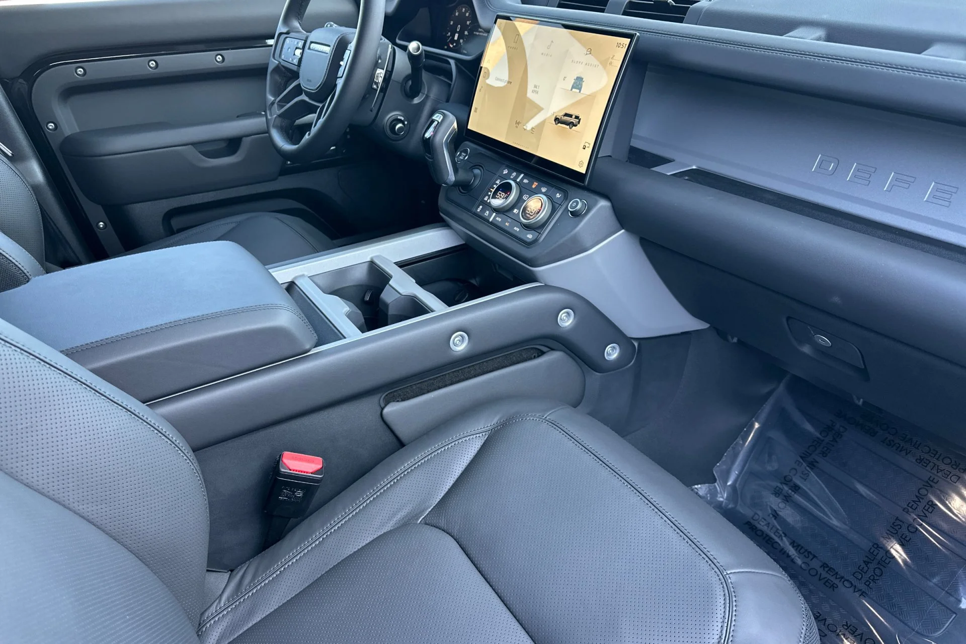 New 2026 Santorini Black Land Rover V8 image 18