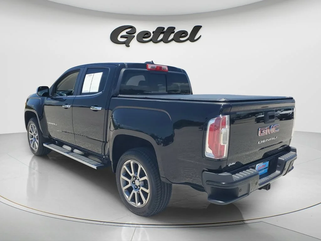 Used 2022 Onyx Black GMC Denali image 7