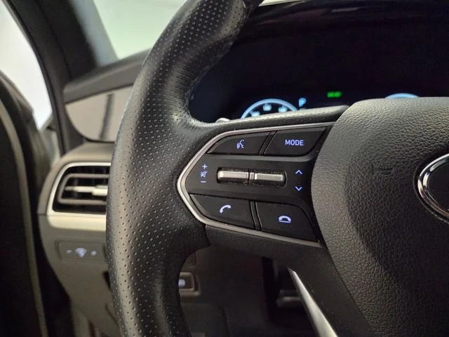 Used 2022 Silver Hyundai Calligraphy image 27