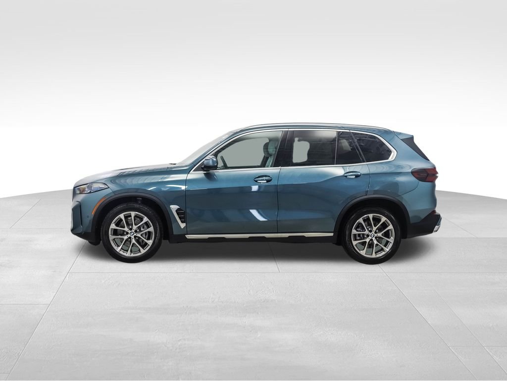 Used 2026 BMW X5 40i with VIN 5UX23EU03T9270068 for sale in Minneapolis, Minnesota