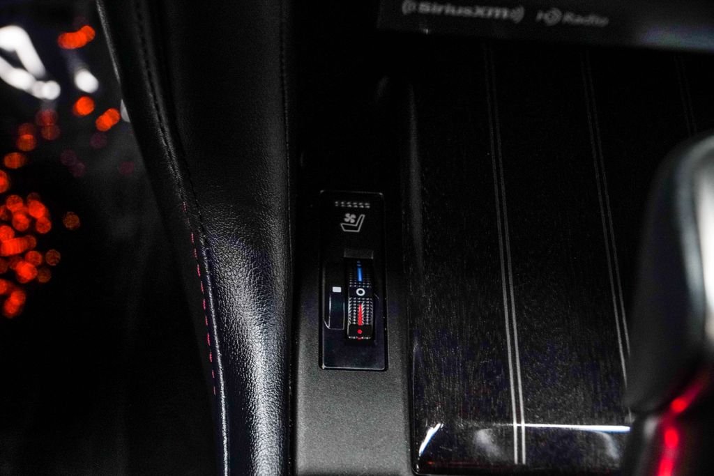 Used 2023 Black Lexus 460 image 27