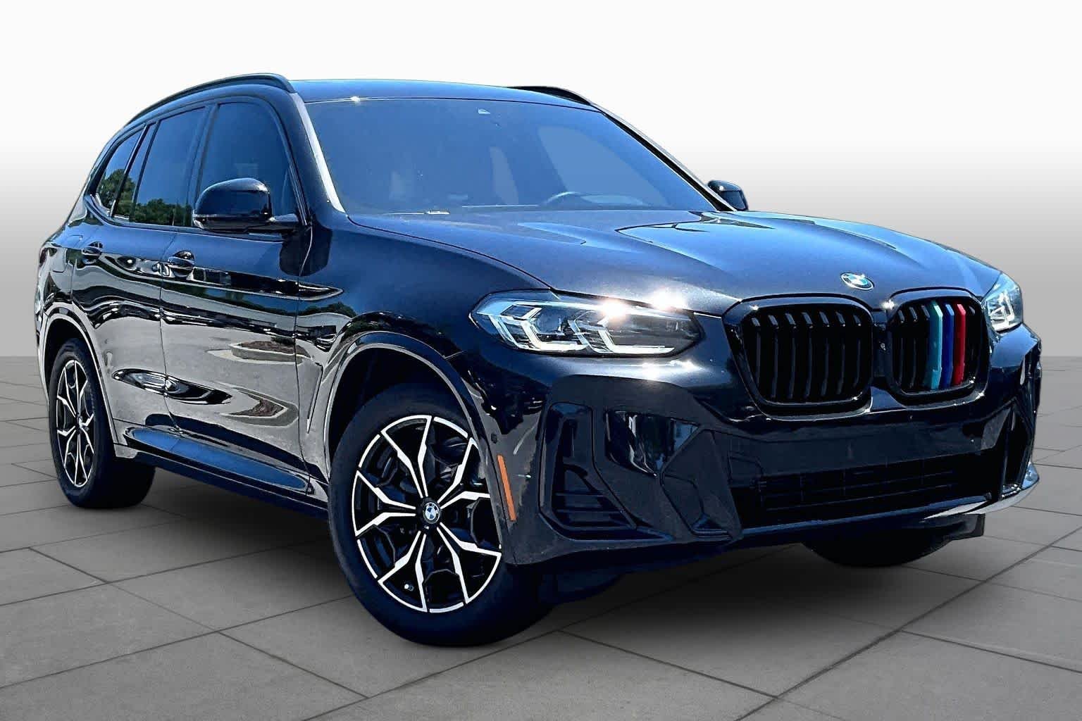 Used 2024 Black Sapphire Metallic BMW sDrive30i image 3