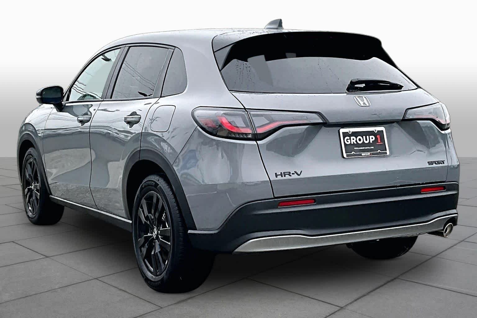 2027 Honda HR-V Sport - Photo 12