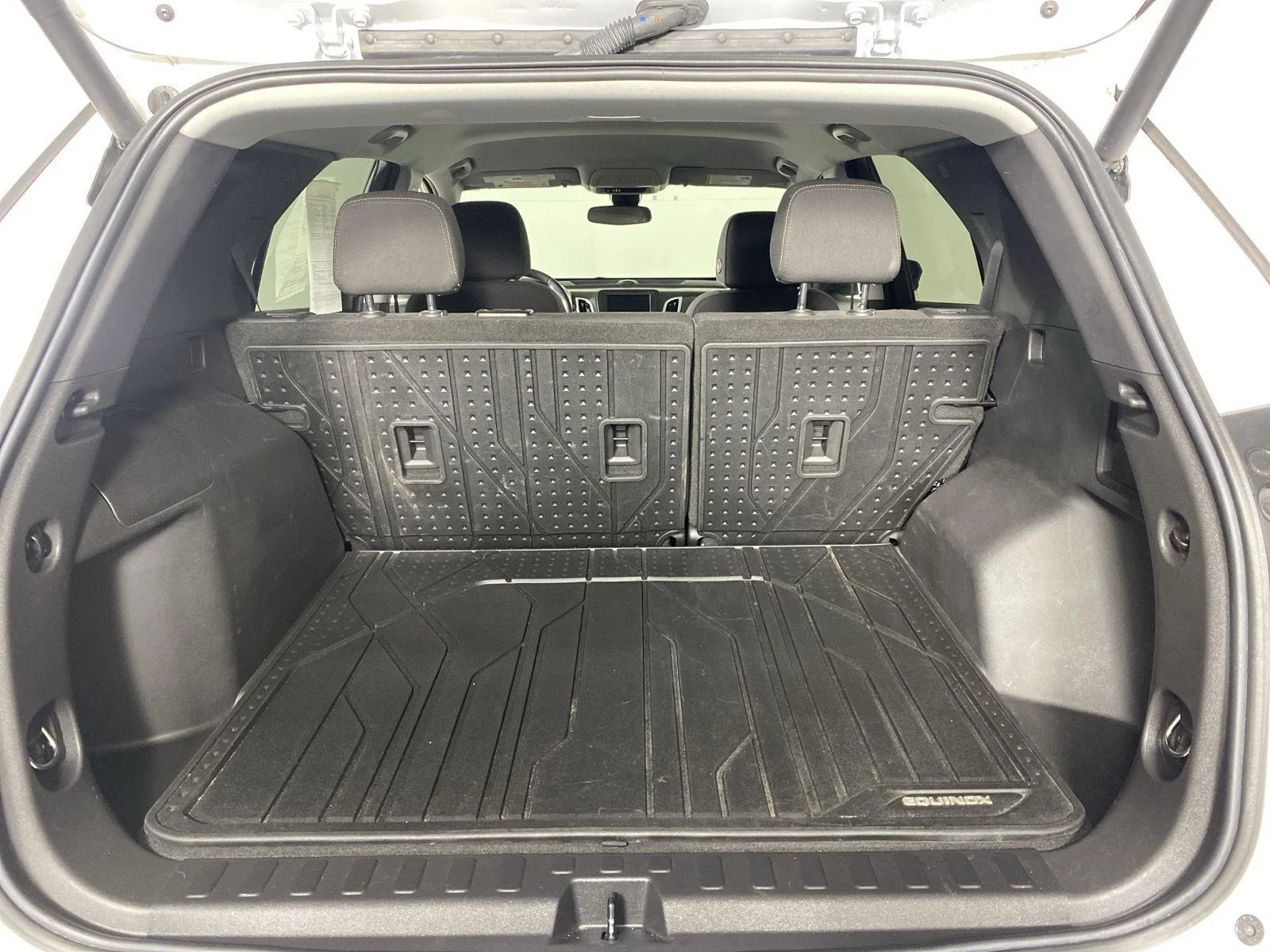 Used 2021 Summit White Chevrolet LT image 25