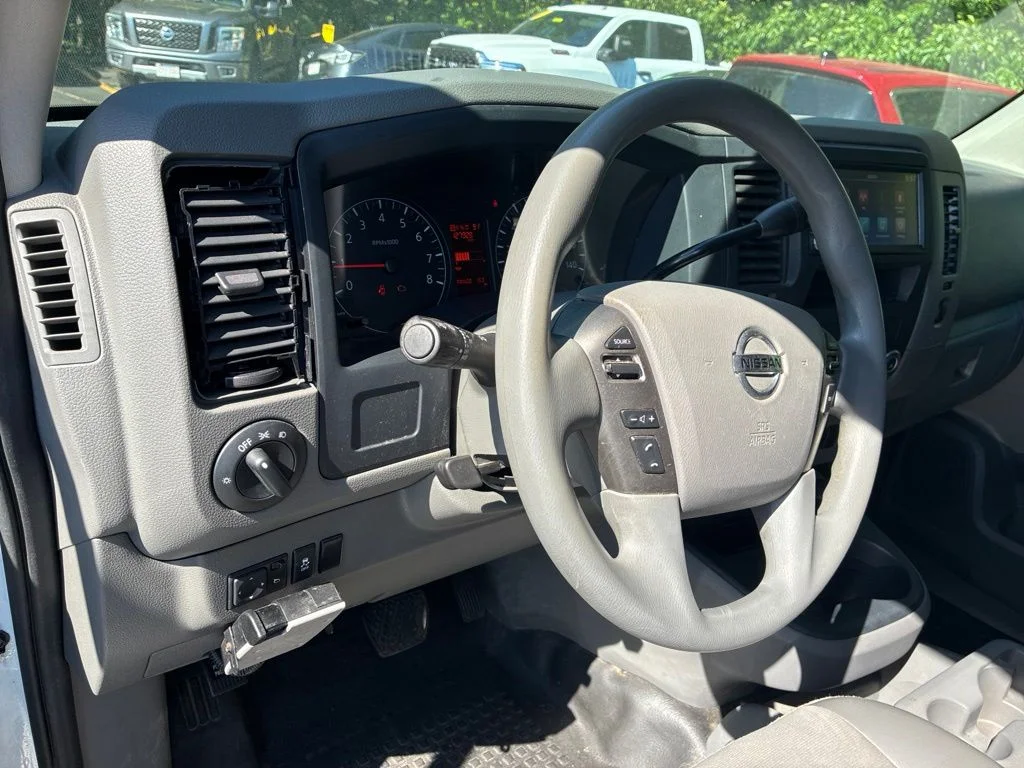 Used 2021 White Nissan SV image 18