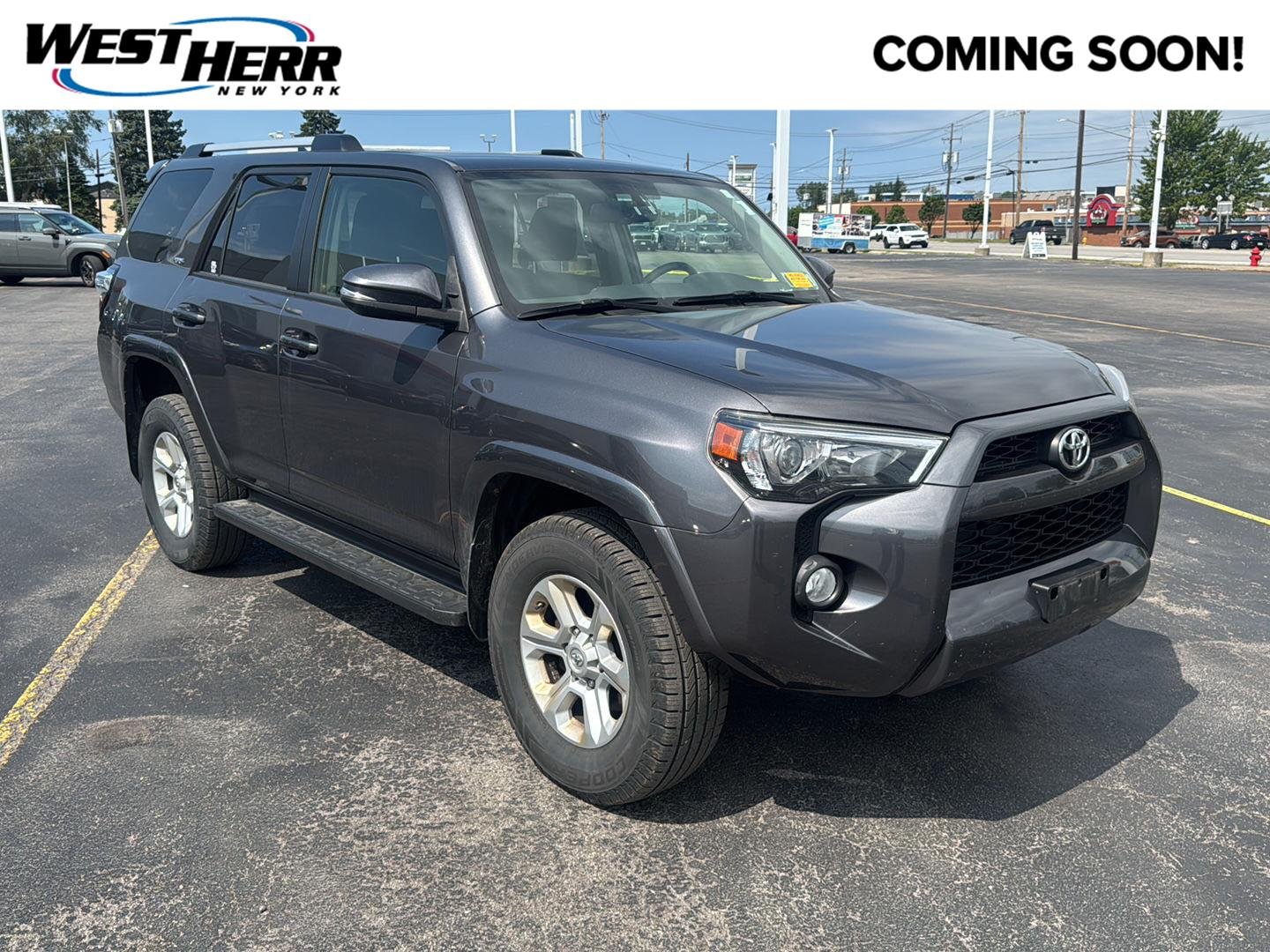Used 2019 Magnetic Gray Metallic Toyota SR5 Premium image 1