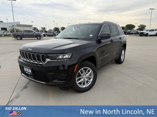 2026 Jeep Grand Cherokee Laredo