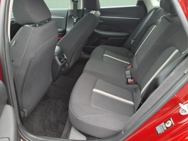 Used 2023 Red Hyundai SEL image 11