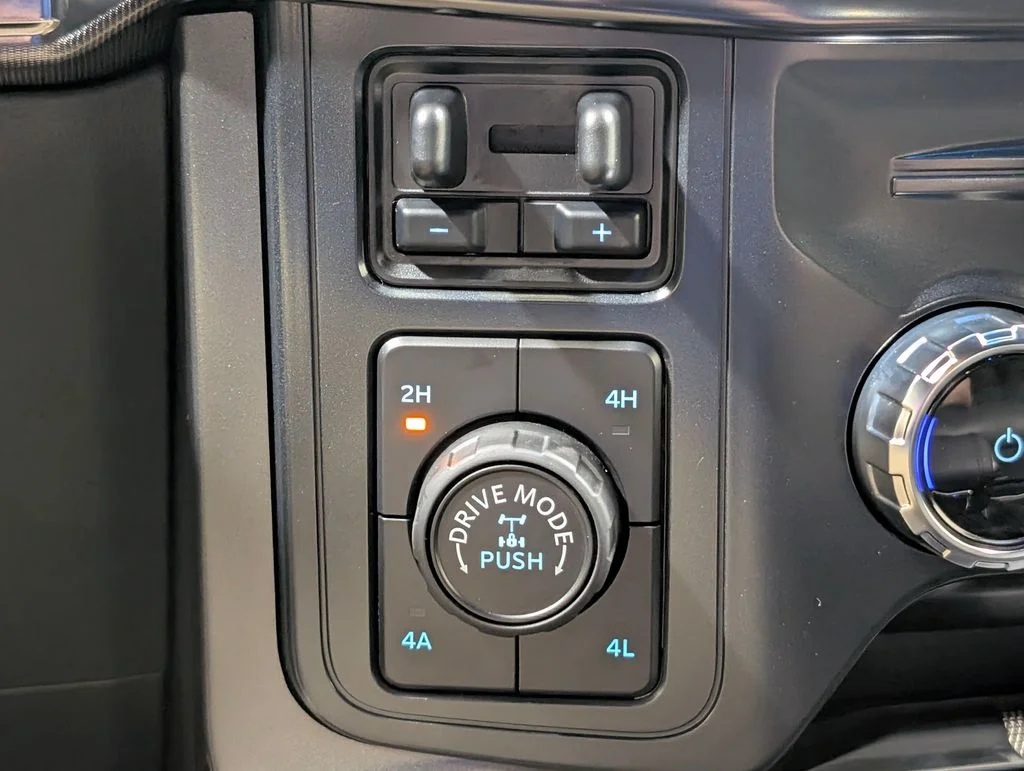 New 2026 Carbonized Gray Metallic Ford Lariat® image 8