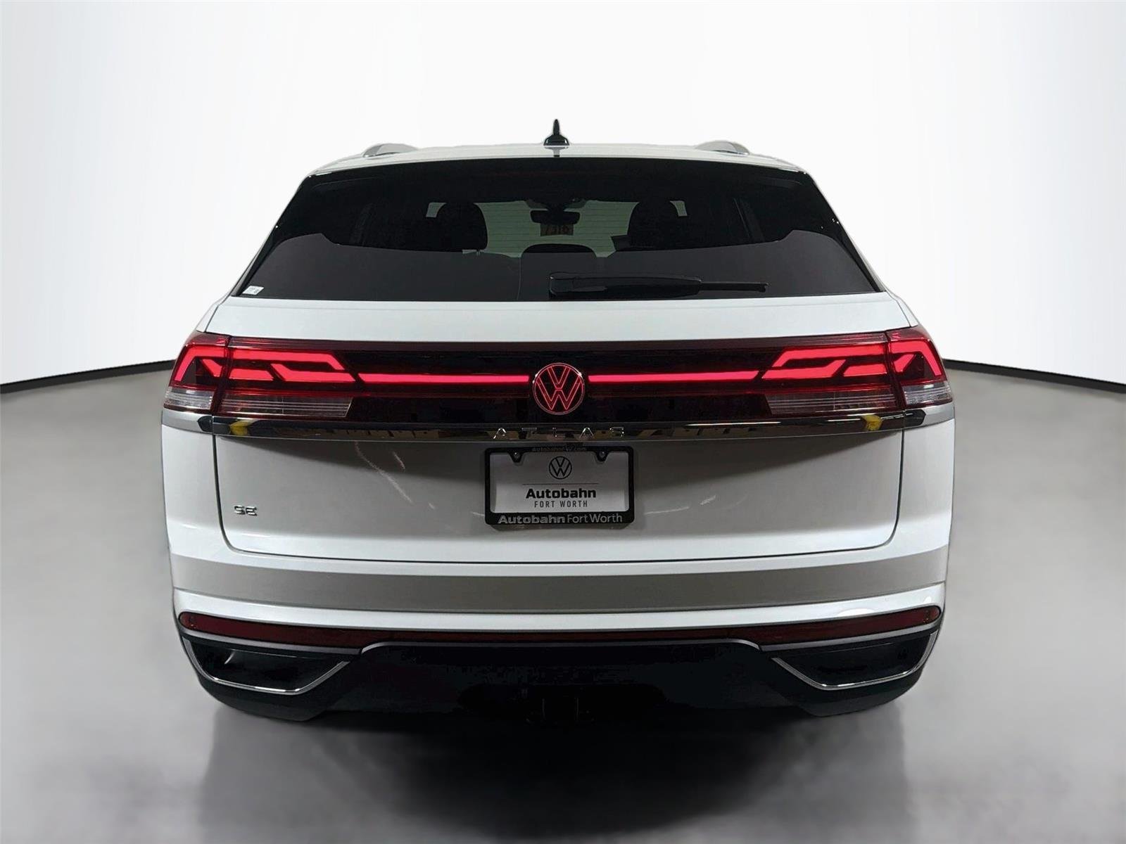 New 2026 Opal White Pearl Volkswagen 2.0T SE w/Technology image 6