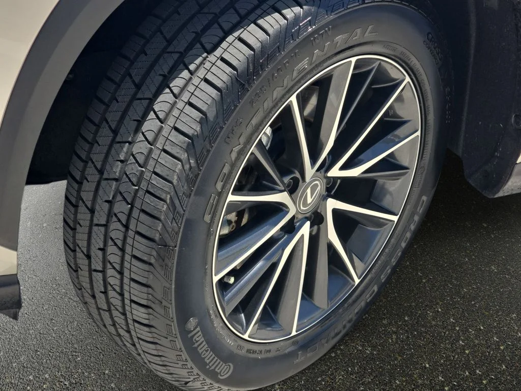 Used 2024 Silver Lexus 350 Premium image 35