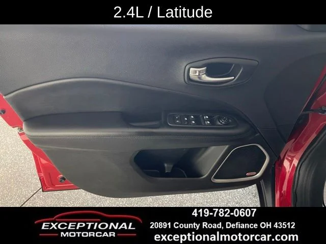 Used 2019 Red Jeep Latitude image 35