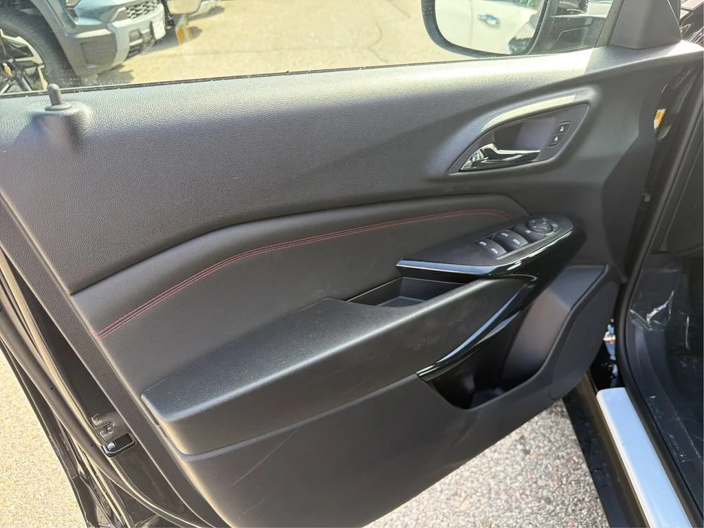 New 2026 Mosaic Black Metallic Chevrolet 2RS image 20