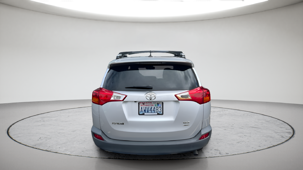 2013 Toyota RAV4 XLE - Photo 6