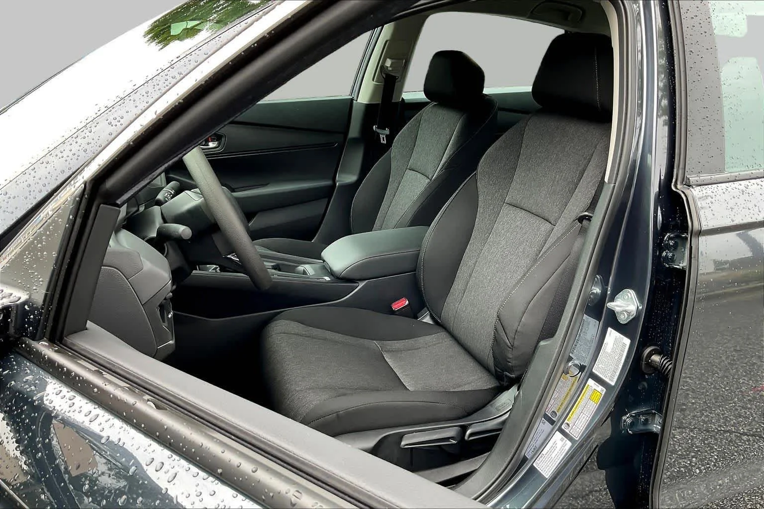 New 2026 Meteorite Gray Metallic Honda LX image 9
