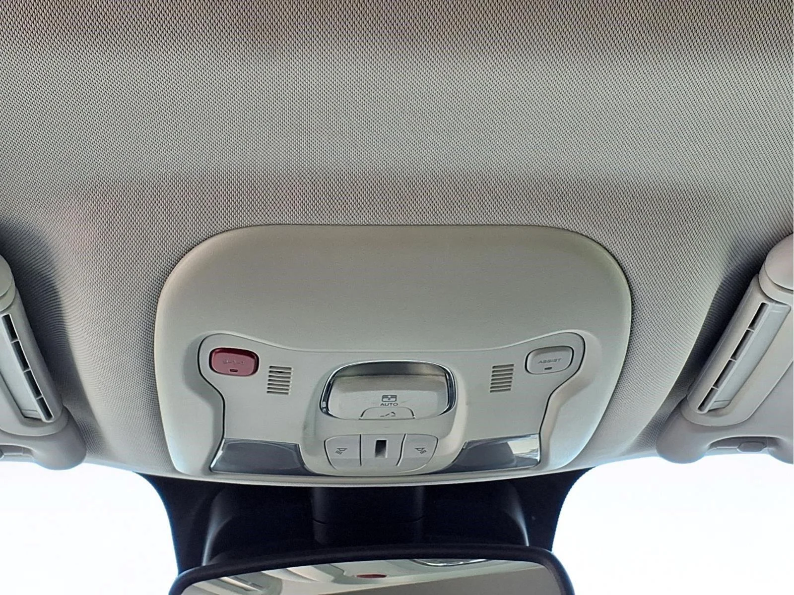 Used 2017 Anvil Jeep Limited image 16
