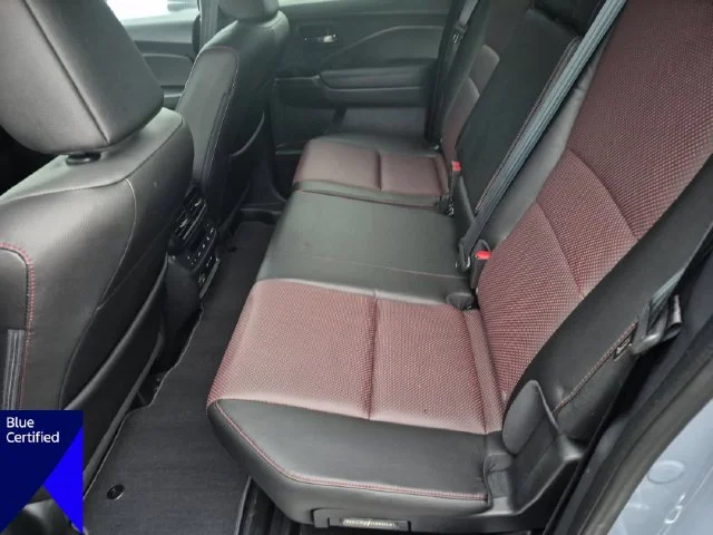Certified Used 2025  Honda Black Edition image 30