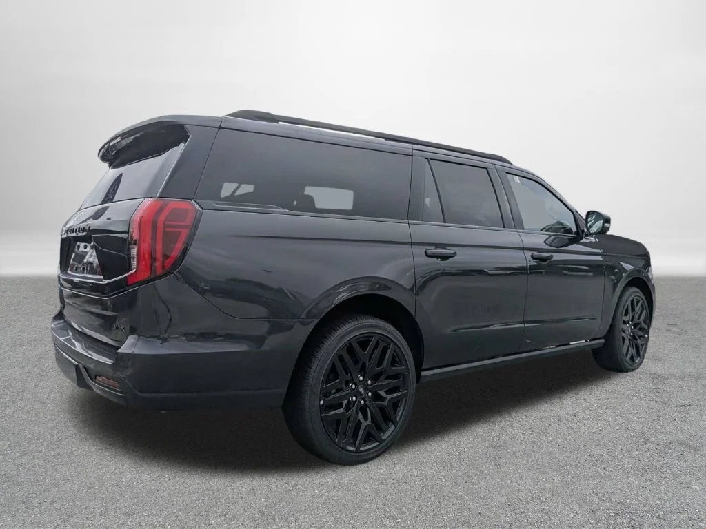 New 2027 Dark Matter Gray Metallic Ford MAX Platinum image 3